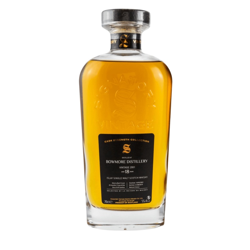 Signatory Vintage | Bowmore Distillery 18 Years 2001 – Cask Strength Collection